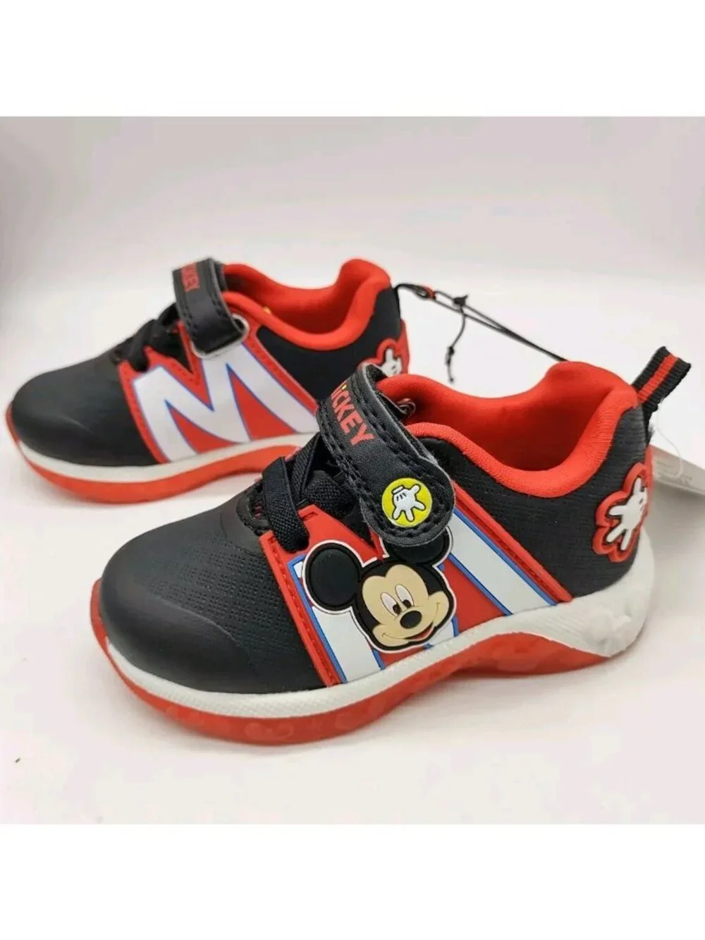 Disney Mickey Mouse  Shoes Light Up Sneakers Boys Size 7 Hat Fun Glasses Book